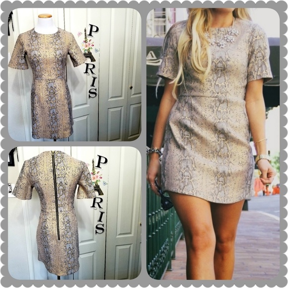 🎉Host Pick 🎉TOP SHOP Snake Skin Gold Metallic Dress size 4 - Picture 2 of 8